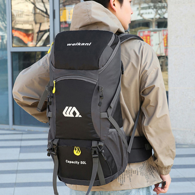 Zaino da viaggio da 50 litri d - Cycling Commuter Backpack recensione e prezzo
