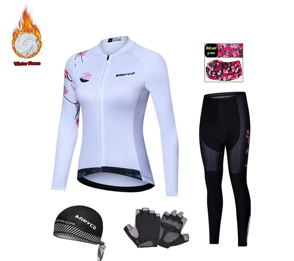 Versione aggiornata del cuscin - Cycling Commute Outfit recensione e prezzo
