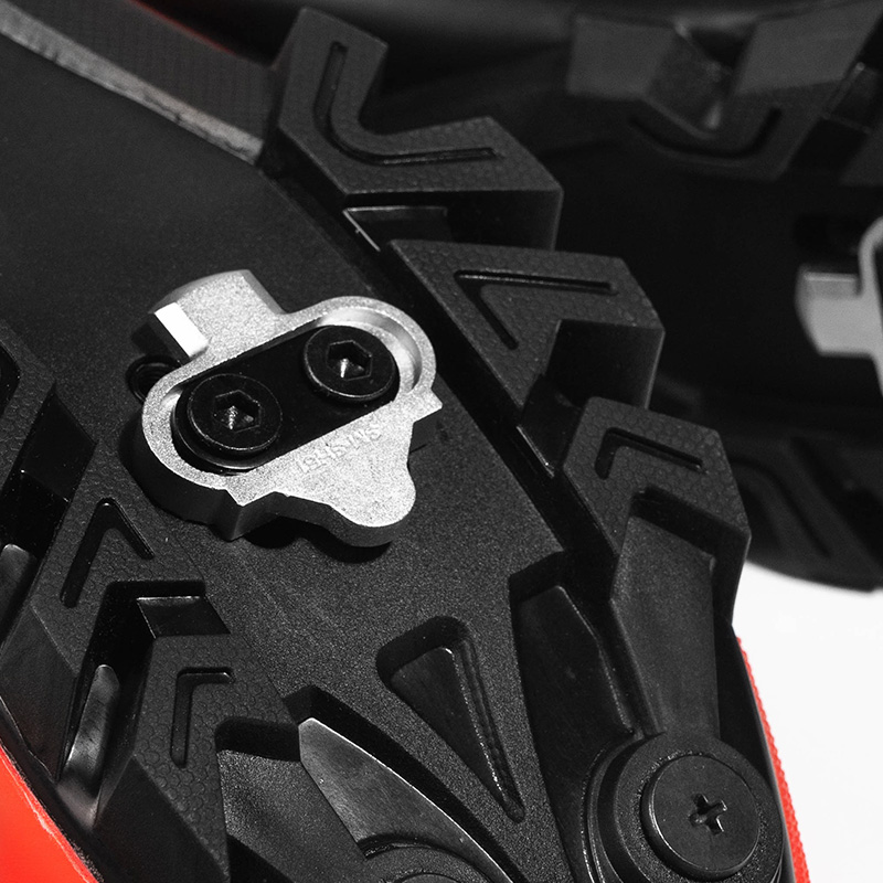 Tacchette per mountain bike pe - Cycling Commuter Shoes recensione e prezzo
